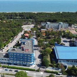 Bella Italia & EFA Village