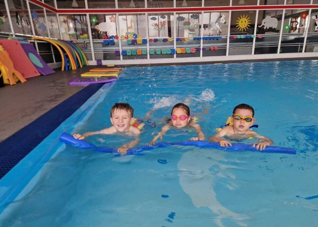 Plavání trojice Úvod